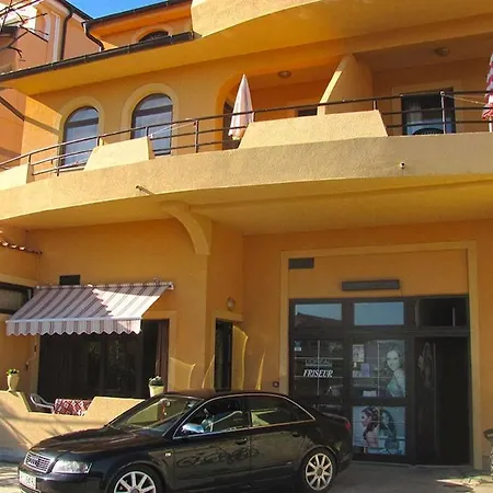 In With Sea View, Balcony, Air Conditioning, Wi-fi Lejlighed