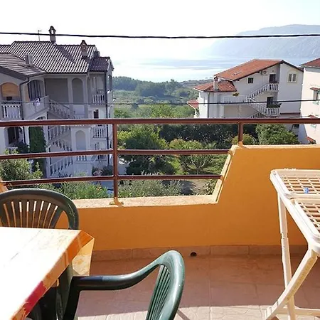 In With Sea View, Balcony, Air Conditioning, Wi-fi