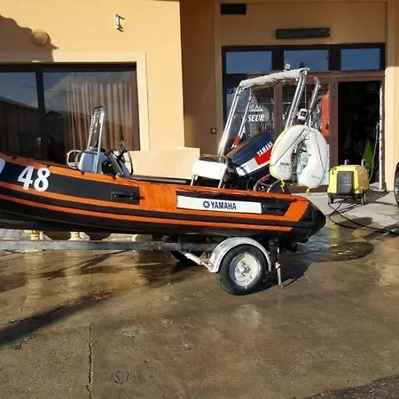 In With Sea View, Balcony, Air Conditioning, Wi-fi