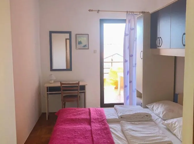 In With Sea View, Balcony, Air Conditioning, Wi-fi Appartement